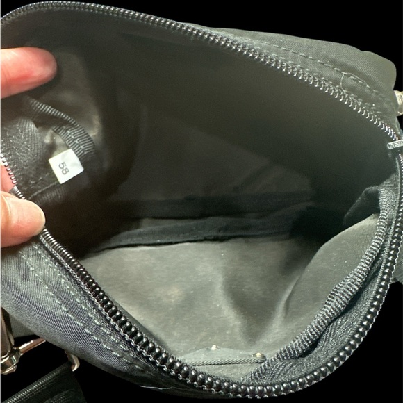 Prada Black Belt Bag or body bag with Adjustable Strap and Compact Design - Picture 3 of 7